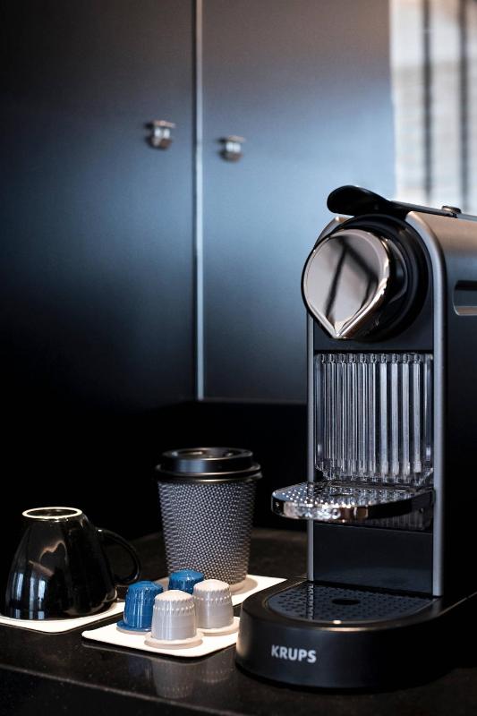 Bobo King Room with Garden or City View image 4