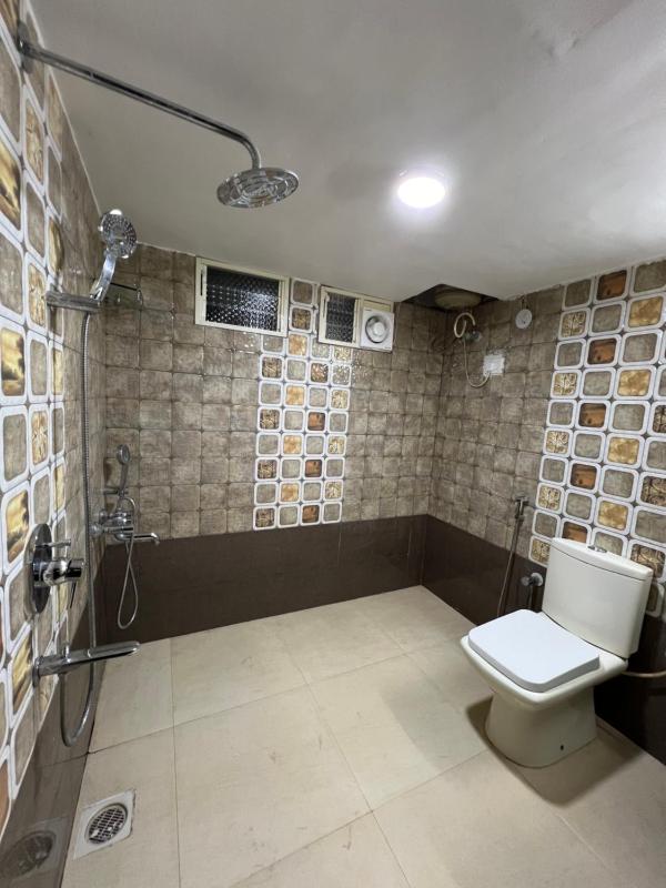 Sportsman Apartment - image 7