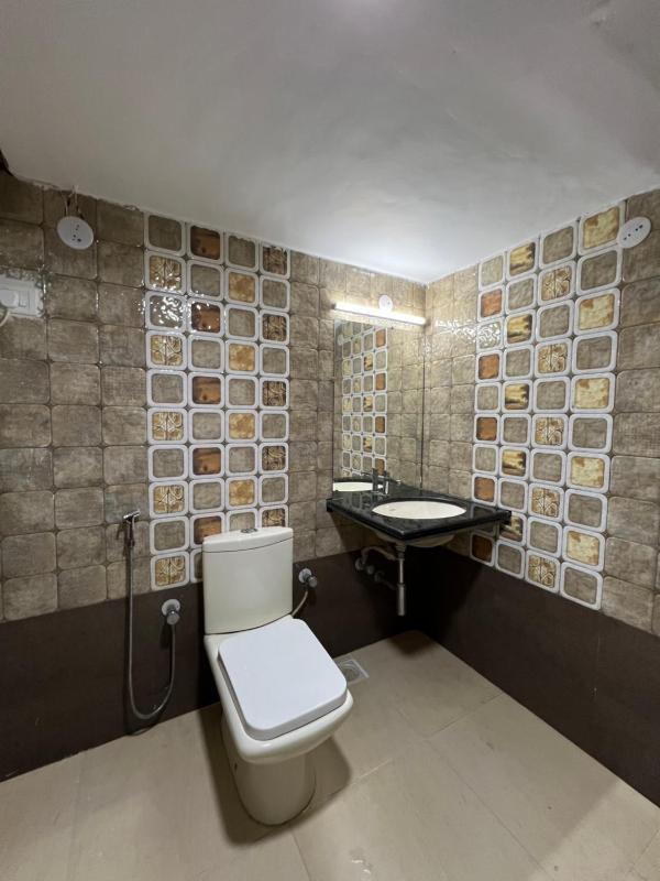 Sportsman Apartment - image 11