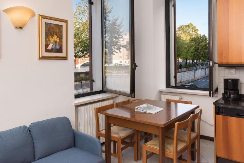 Flats4rent Regaste - image 6