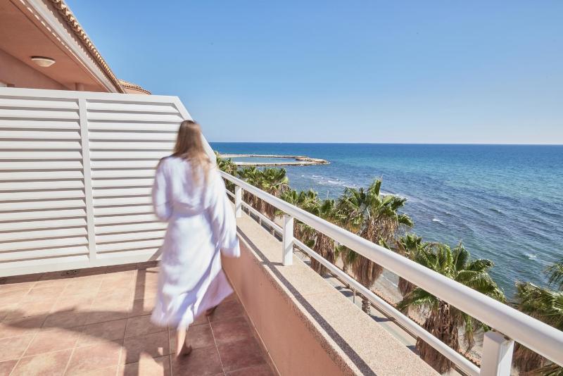 Family Apartment with Sea View image 4
