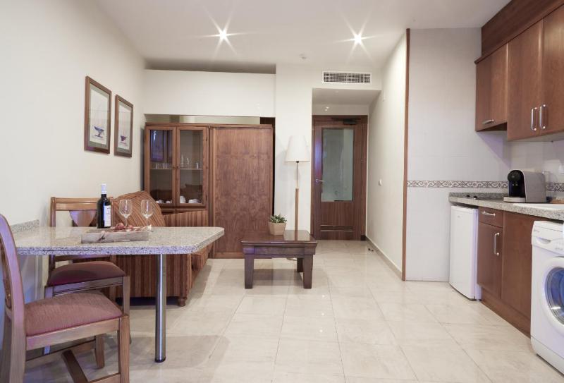 Apartment with Sea View image 1