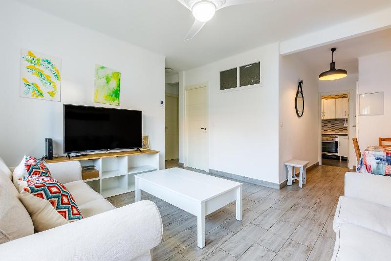 A&N A&N Downtown Beach Walk Family Apartment - image 19