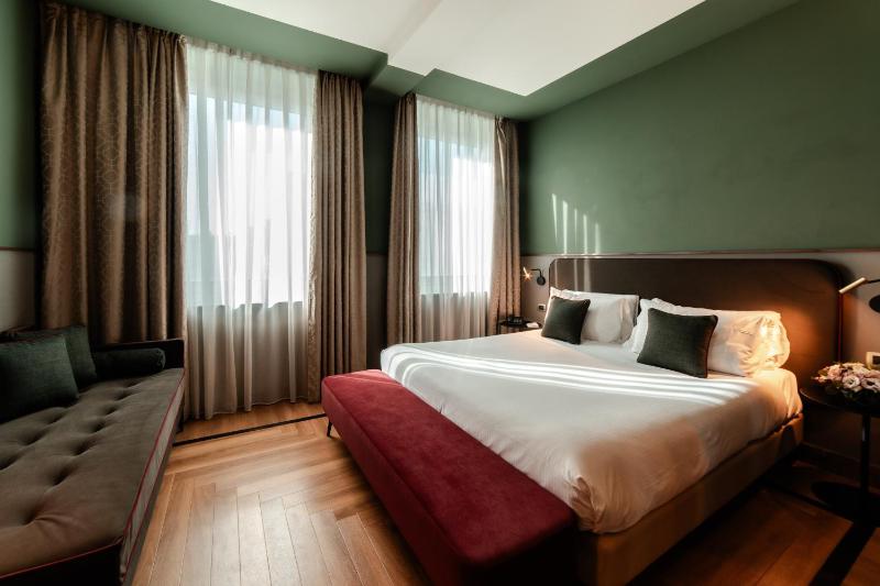 Exclusive Double Room - Upper Floor image 1