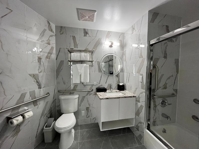 Suite image 4