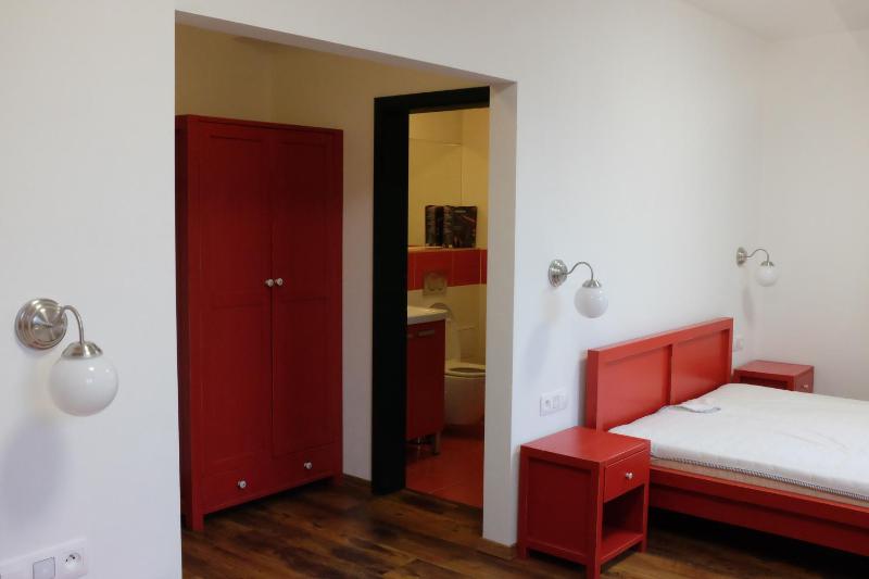 Quadruple Room image 3