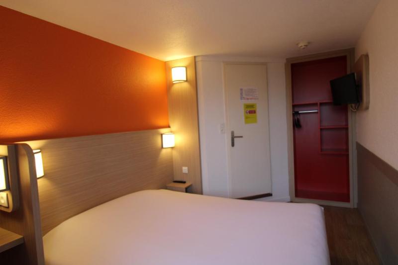 Double Room with 1 Double Bed image 2