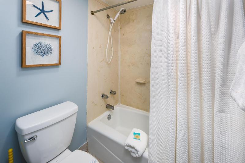 Nautilus 2609 Gulf View 2 BR 2 BA 6th FLR - image 5