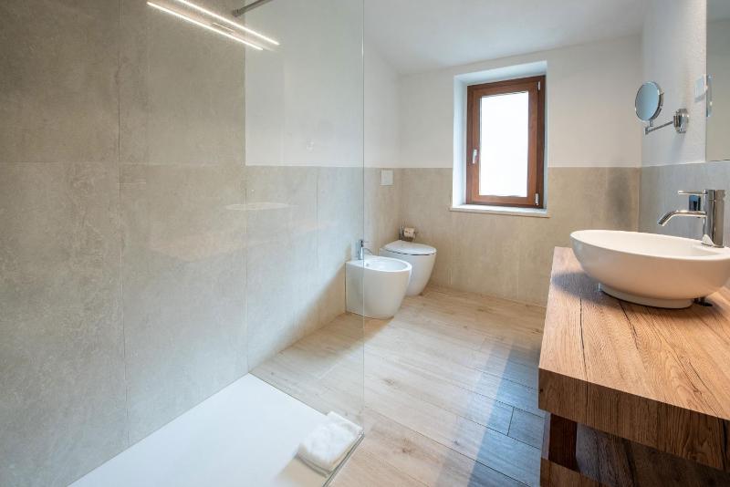 Superior Double Room image 4