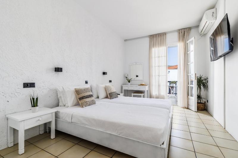 Aperitton Hotel - image 43