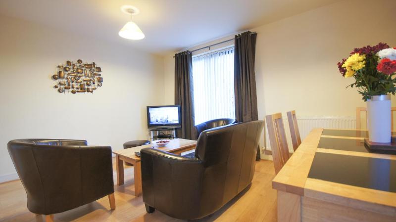 Three-Bedroom Apartment image 3