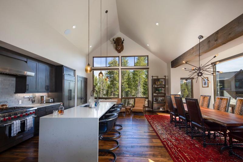 Newly built Luxury Home 5-Star Finishes SHUTTLE to slopes backs to Breckenridge Nordic Center! - image 29