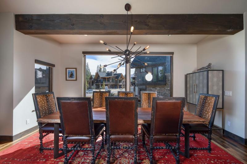 Newly built Luxury Home 5-Star Finishes SHUTTLE to slopes backs to Breckenridge Nordic Center! - image 18