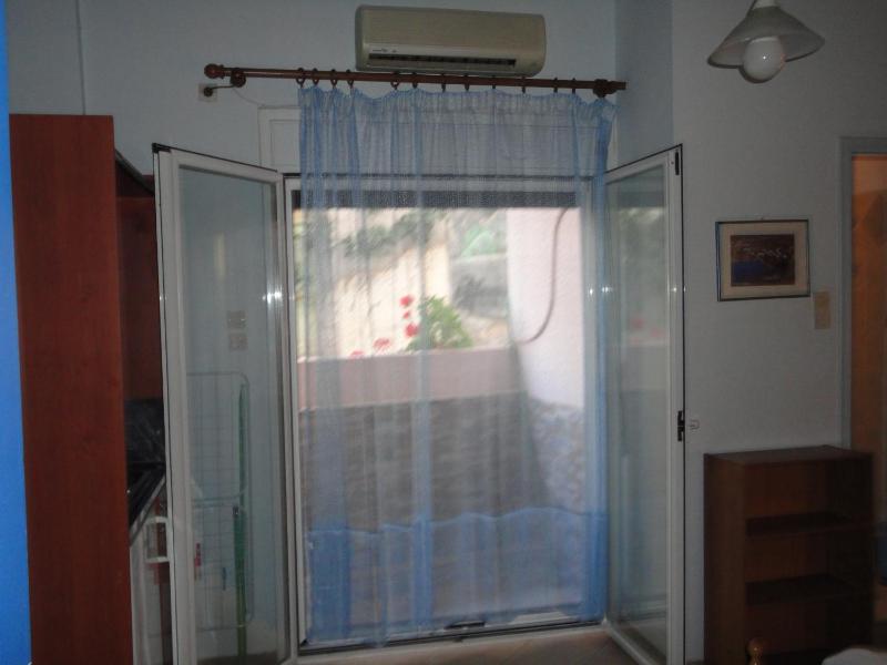 Budget Studio image 2