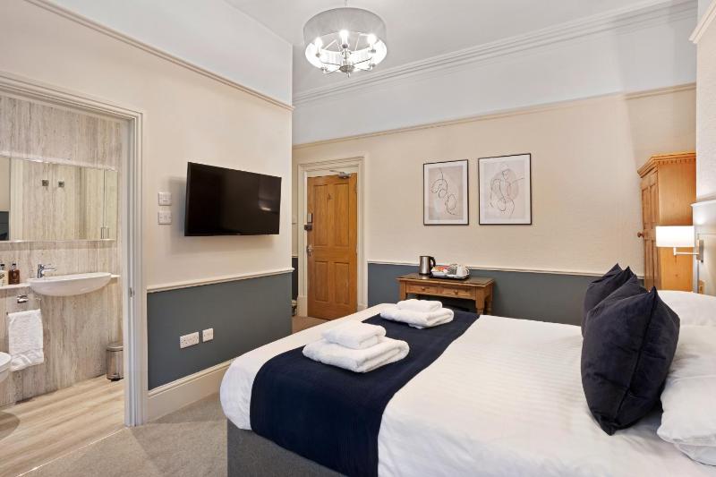 Fountains Guest House - Harrogate Stays with FREE PARKING - image 28