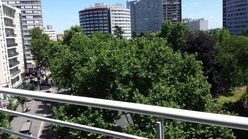 Studio Apartment image 4