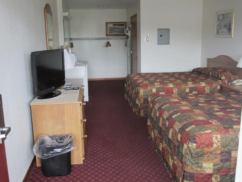 Deluxe Double Room with Bath image 4