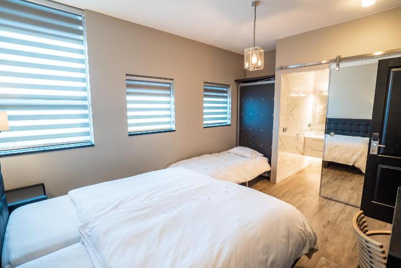 Triple Room image 4