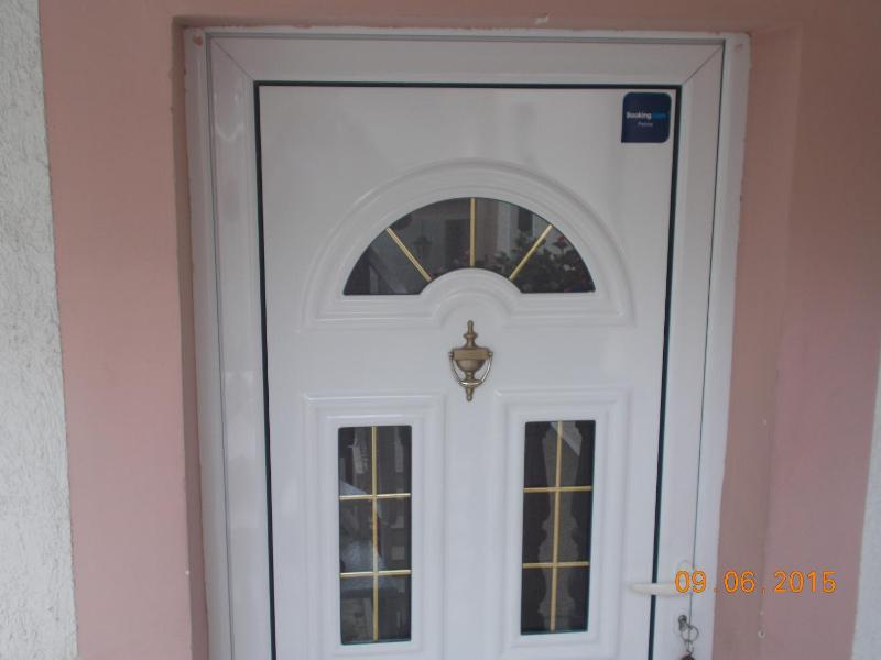 Apartment with Balcony image 3