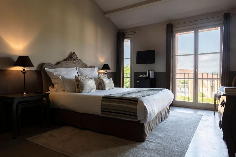 Comfort Room image 3