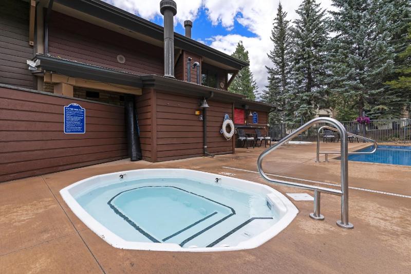 Phoenix 108 townhouse - image 3
