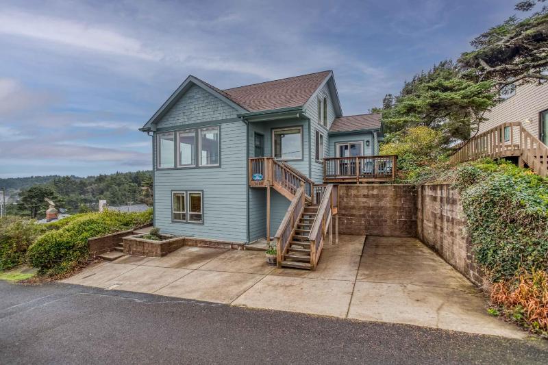 Lincoln City Beach House - image 37
