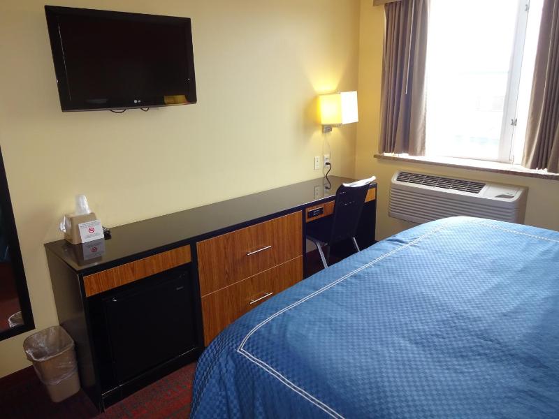 King Room image 4