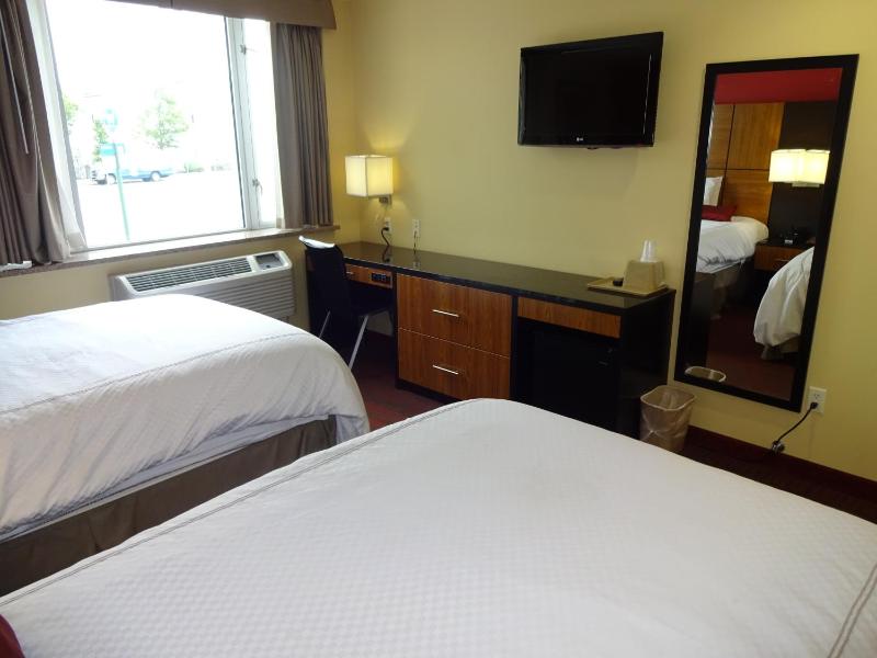 Double Room with Two Double Beds image 2