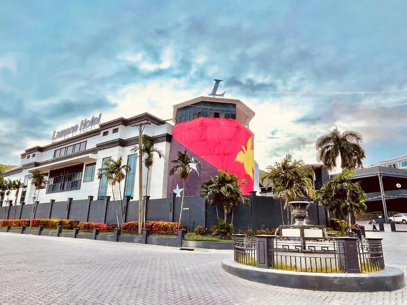Lamana Hotel - image 1