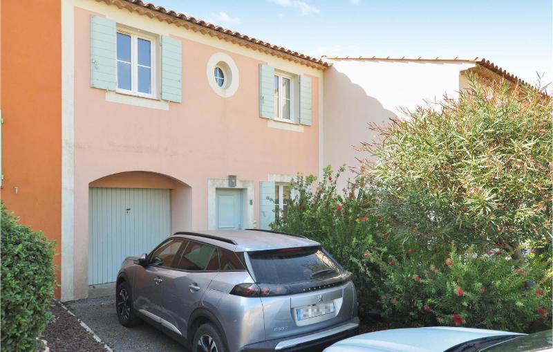 3 Bedroom Beautiful Home In Roquebrune-Sur-Argens - image 35