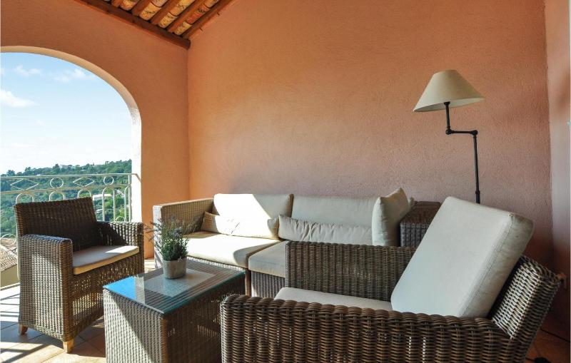 3 Bedroom Beautiful Home In Roquebrune-Sur-Argens - image 24