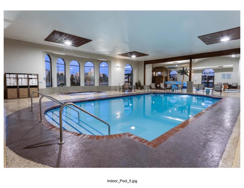 Deluxe King Room - Mobility Access/Non-Smoking image 2