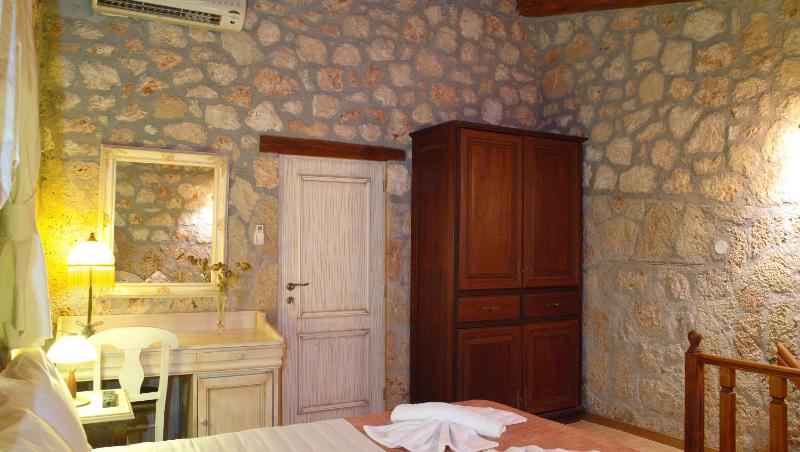 Deluxe Maisonette image 4