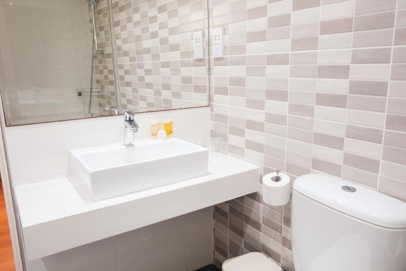Superior Twin Room image 1