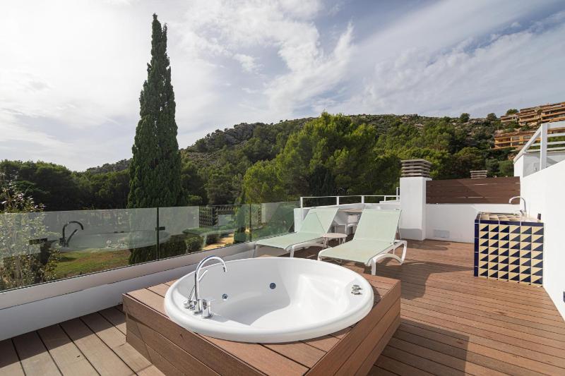Cabot Las Velas Apartments - image 22