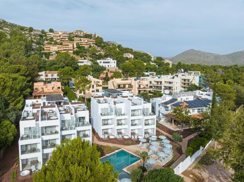 Cabot Las Velas Apartments - image 33