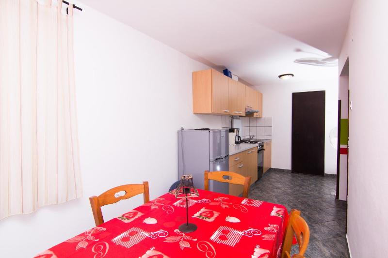 Apartmani Žužić - image 8