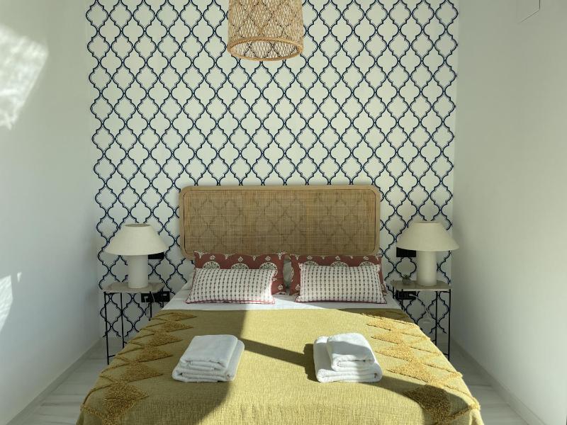 Luxury Sea View Apartment by United Renters - image 33