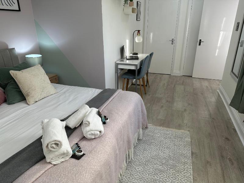 ASPIRE HOLIDAY HOMES - image 17