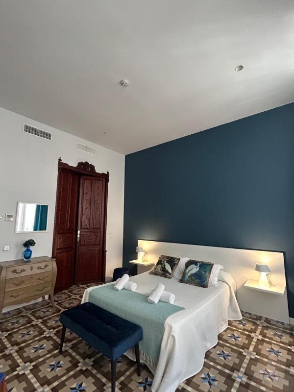 Double Room image 1