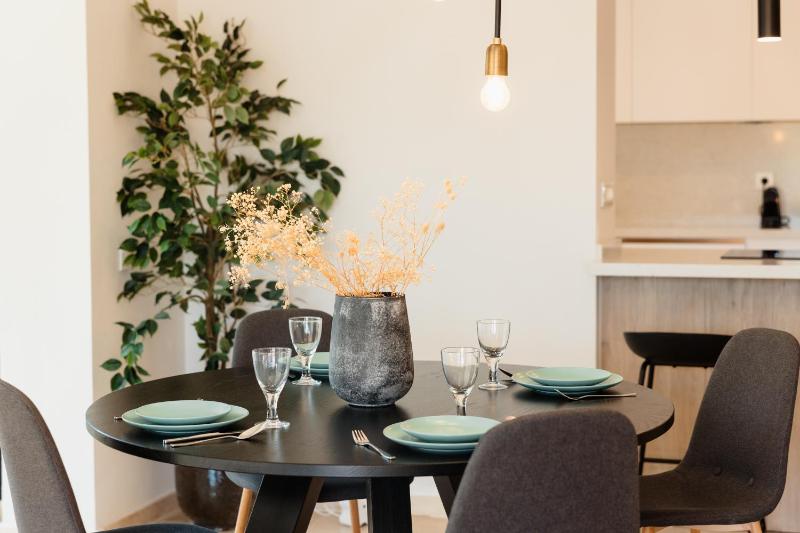 Luxurious frontline golf apartment in Elviria - image 42