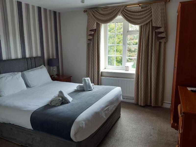 Main Lodge - Double Room with Garden View  image 1