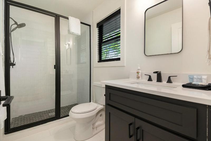 Family Suite with Balcony image 2