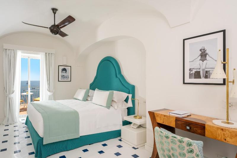 Deluxe Junior Suite image 3
