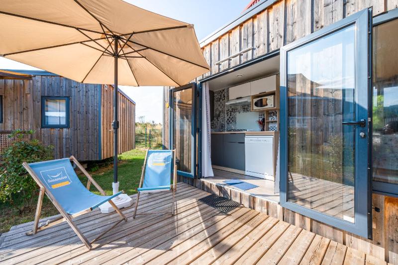 Mobile Home image 1