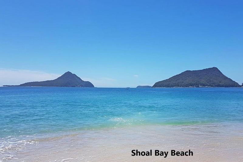 Blue Waters 2 59 Ronald Ave - water views Linen aircon Wi-Fi - image 3