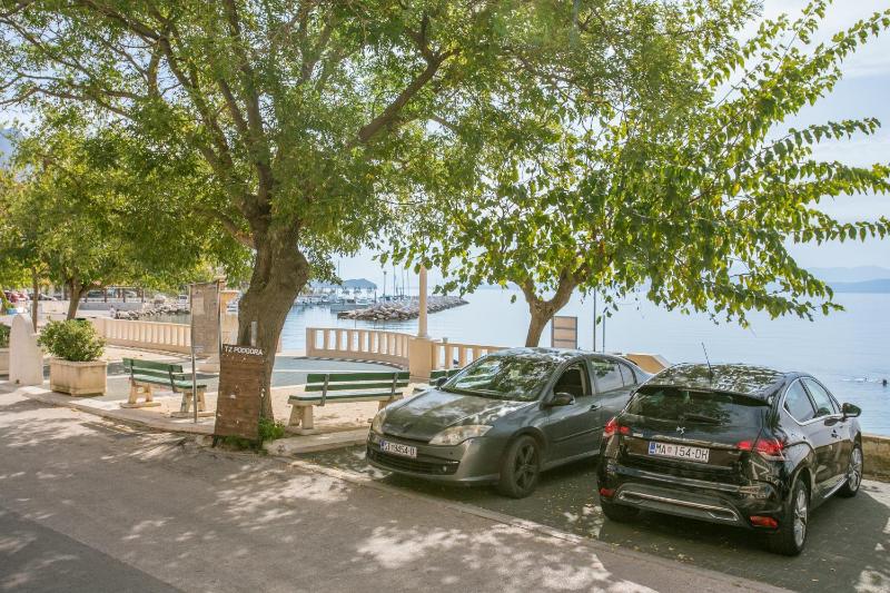 Apartment Podgora 6846a - image 10