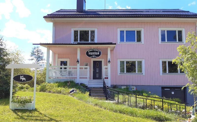 Wanha Neuvola Guesthouse Images