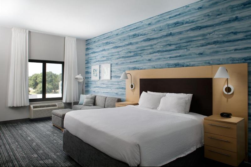 TownePlace Suites by Marriott Savannah Airport - image 38
