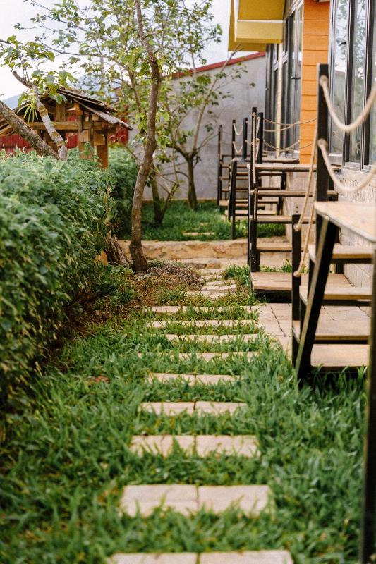 Avatar Homestay & Coffee - Mộc Châu - image 11